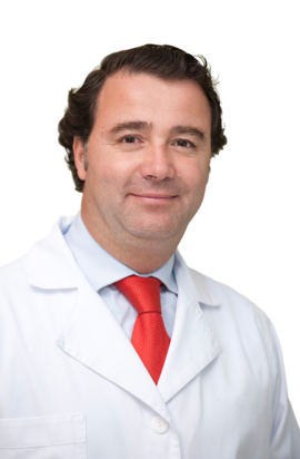 Dr.  Álvaro Brotons García