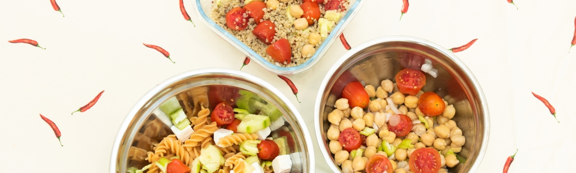 Cómo evitar intoxicaciones y comer sano en tus días de playa, con Alejandra Pou, nutricionista de Clínica Juaneda Juaneda