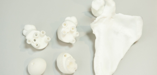 Juaneda Modelos óseos impresos en 3D para planificar y ensayar la cirugía traumatológica y ortopédica