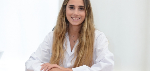 «Para evitar el melanoma no hay que exponerse al sol entre las 10.00 y las 18.00, desde niños, y observar las manchas extrañas» Juaneda