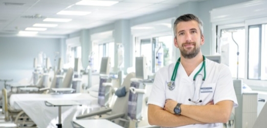 La Unidad de Hemodiálisis de Juaneda Hospitales ofrece claves para una buena mesa navideña apta para pacientes renales Juaneda