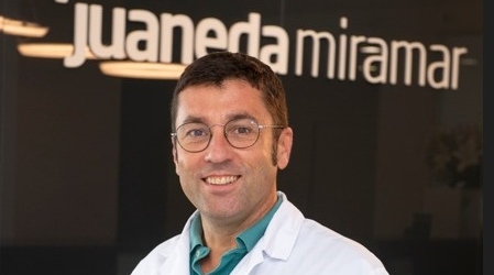 «Llevar en verano un calzado adecuado y no demasiado plano evitará muchos casos de fascitis plantar a partir de septiembre» Juaneda