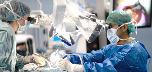 Juaneda Hospitales incorpora el primer equipo Brainlab de neuronavegación con TAC robotizado intraoperatorio de Baleares Juaneda