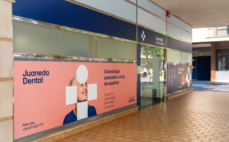En el corazón de la localidad se ubican las Consultes Mèdiques Inca con atención de Medicina General y especializada.    